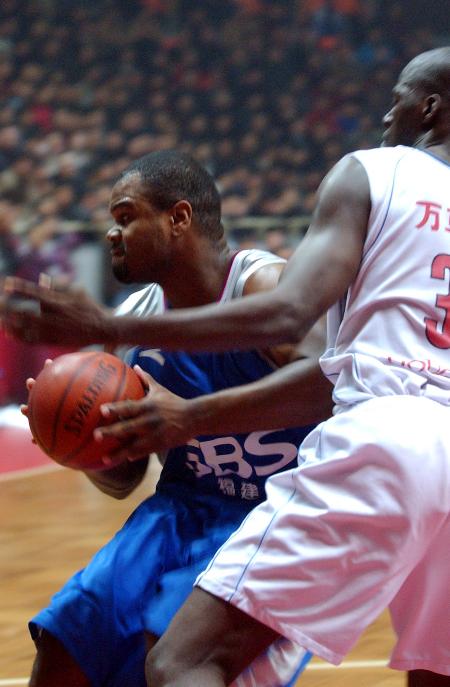 送出助攻，伊尔迪兹当选尤文vs帕福斯全场最佳球员（助攻闪耀，伊尔迪兹荣膺尤文战帕福斯全场最佳）