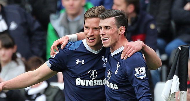 范戴克第72次以队长身份代表荷兰国家队出场，创队史纪录（范戴克以队长身份第72次为荷兰队出战，刷新队史纪录）