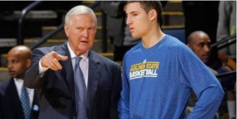 中超官方发2025赛季前四排名走势图：榜首共12次易主（中超公布2025赛季前四走势图：头名位置12次更迭）