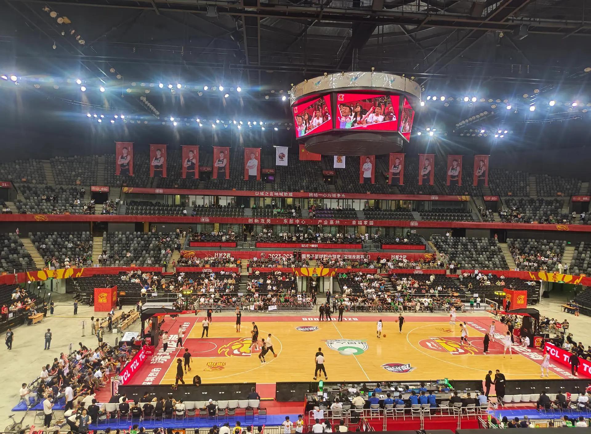 欧冠比赛战术分析：尤文图斯防守策略,（尤文图斯欧冠防守战术解读）